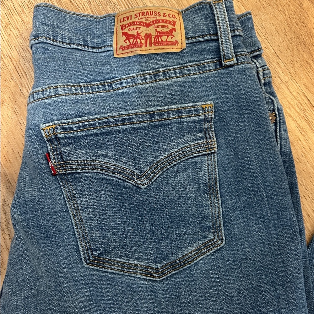 Levi's Classic Bootcut Blue Jeans size 10,
W30 – L 32 - Picture 2 of 6